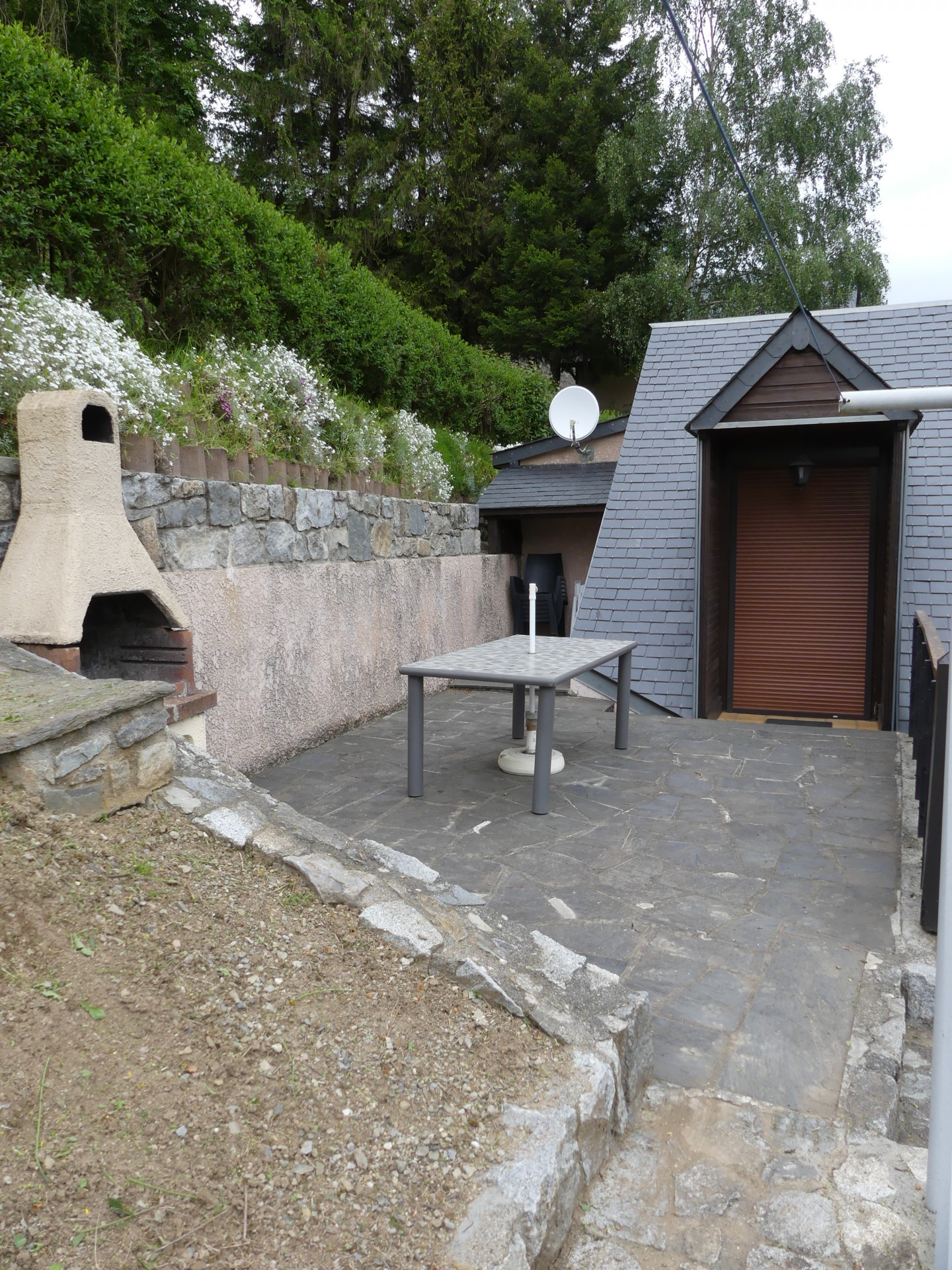 App 3 vue sur la terrasse 